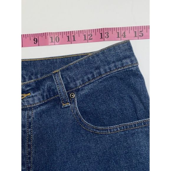 LL Bean Womens High Rise Tapered Leg Jean Classic Mom Jeans Blue Comfort Size 12 - Picture 12 of 15